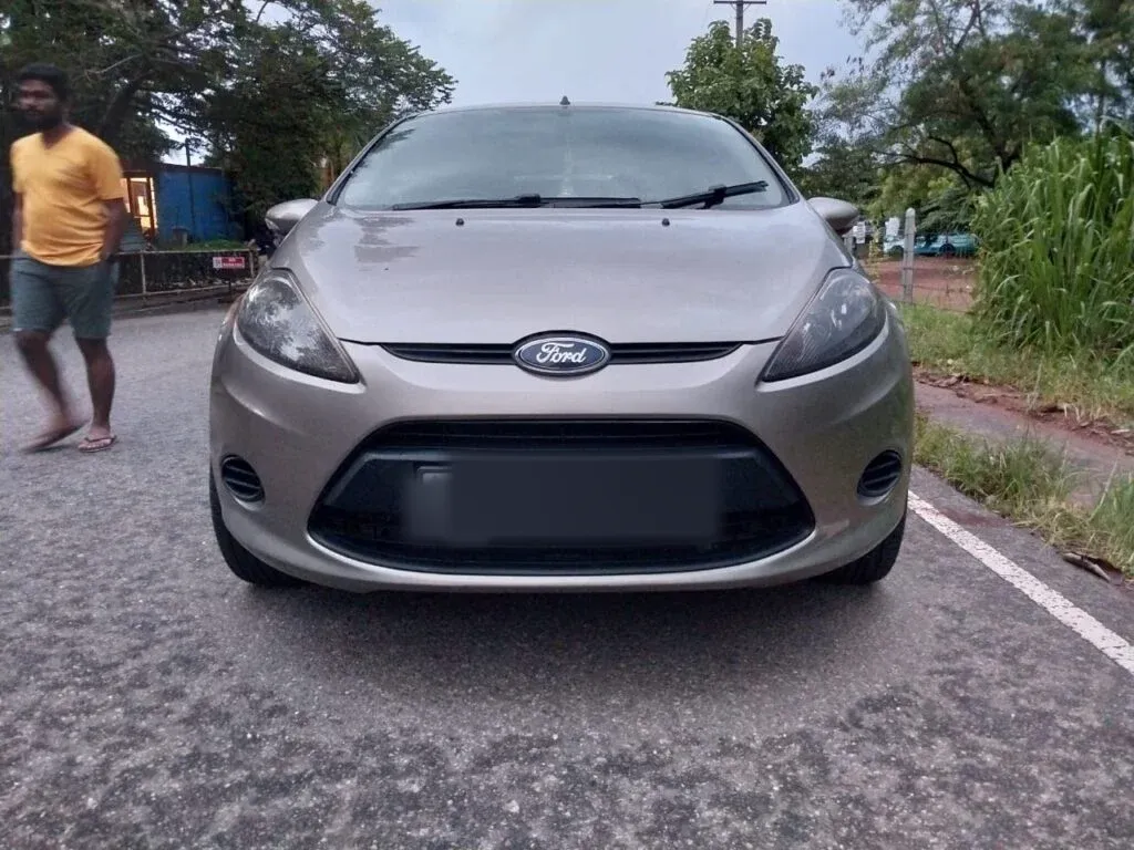 Front — Ford Fiesta