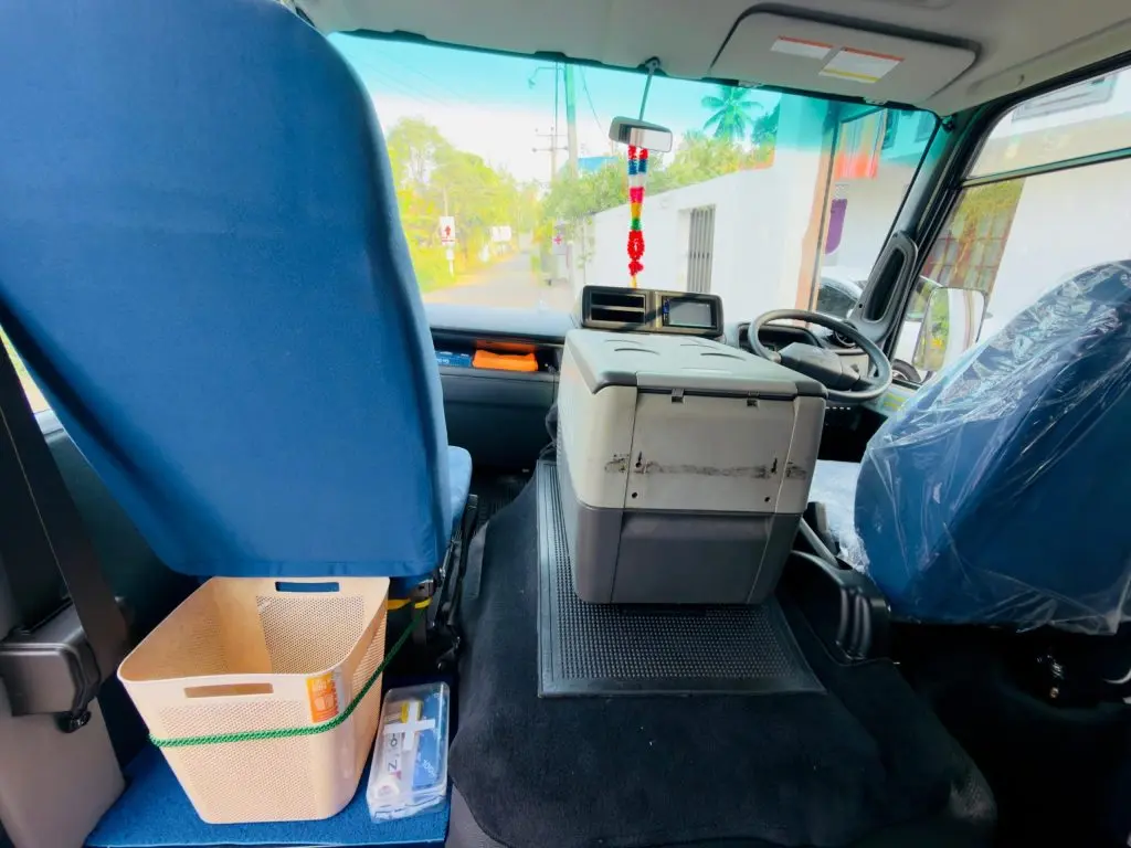 Dashboard — Toyota Coaster