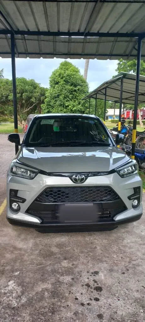 Front — Toyota Raize