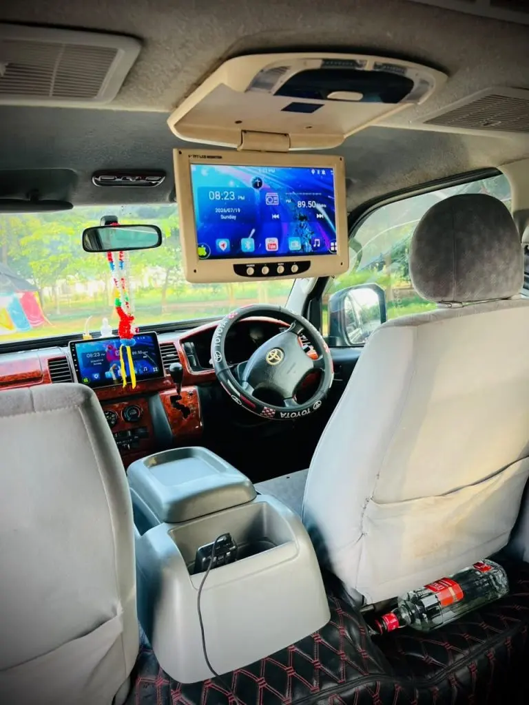 Dashboard — Toyota KDH