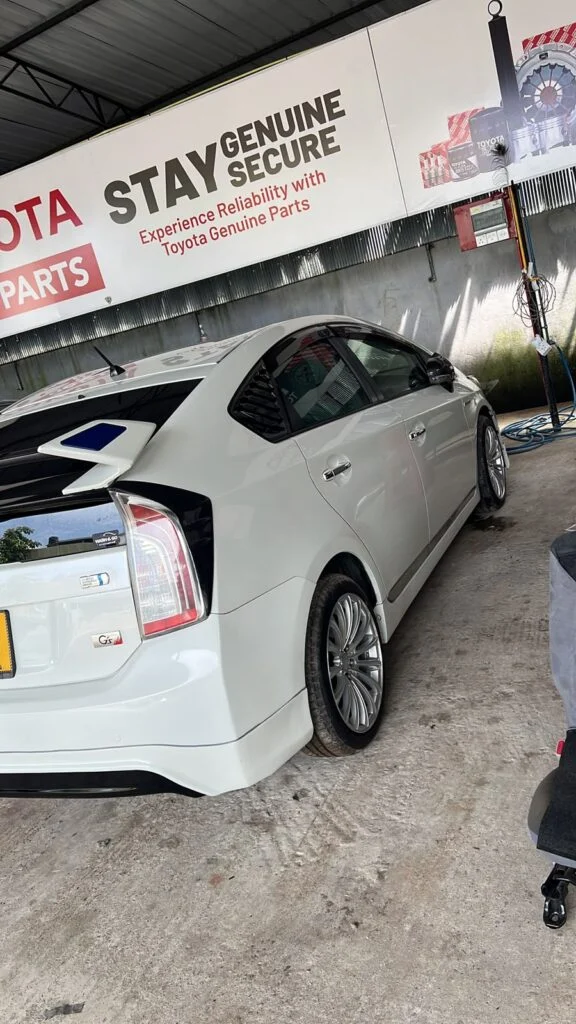 Left side — Toyota Prius