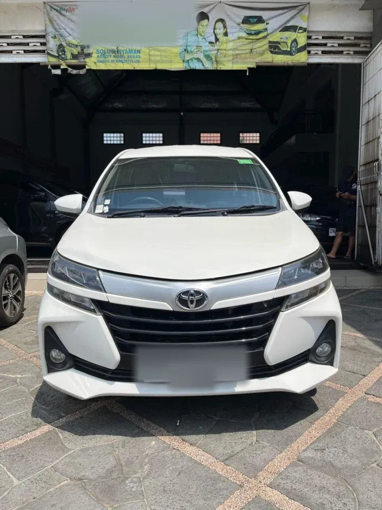 Toyota avanza photo 1