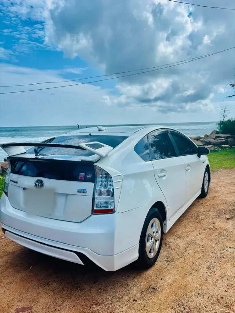 Front — Toyota Prius