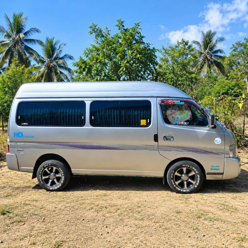 Right side — Nissan Caravan