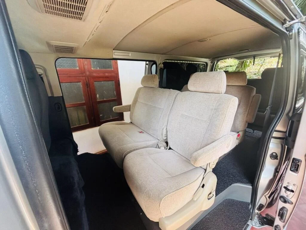 Interior left — Toyota Hiace