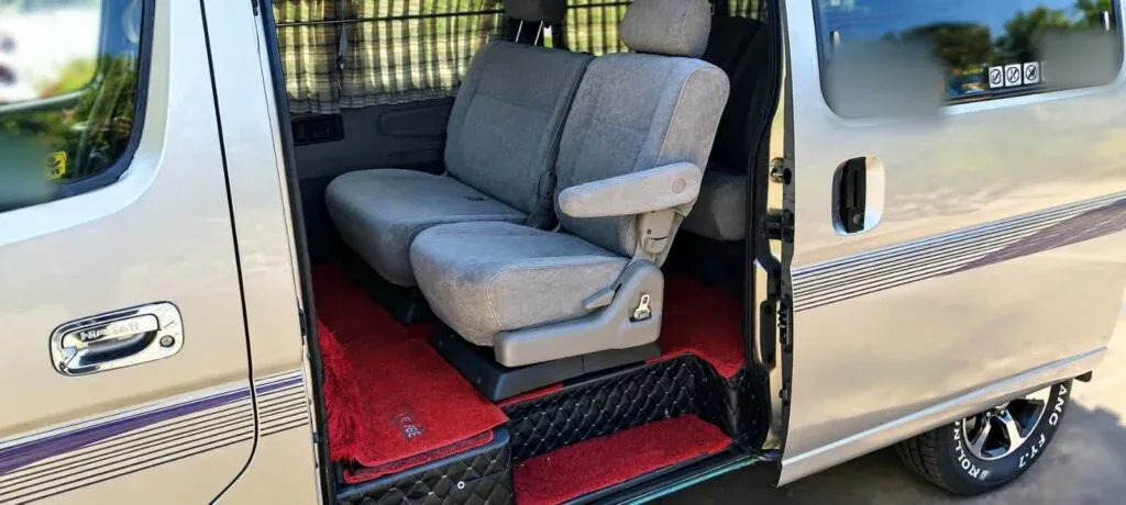 Interior left — Nissan Caravan