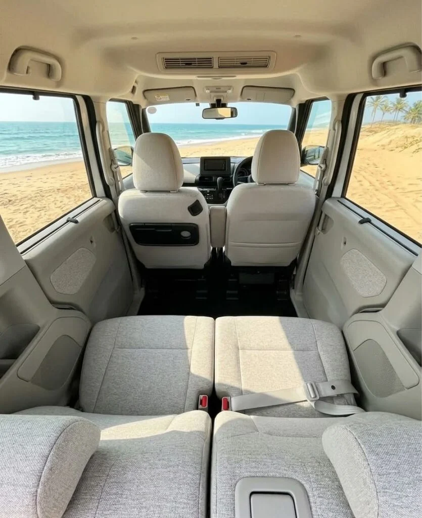 Passenger cabin — Mitsubishi EK Space