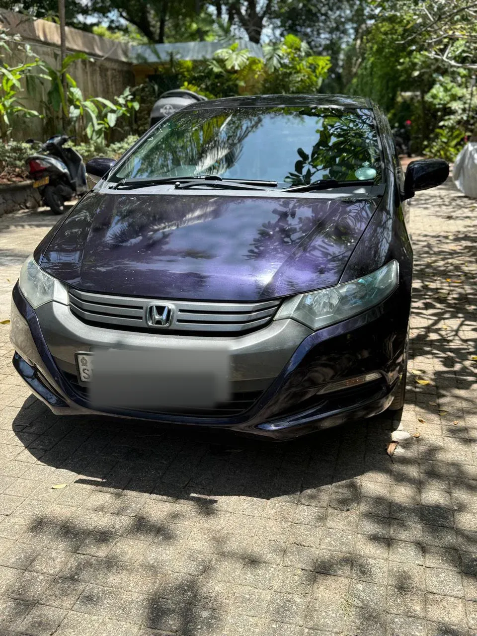 Front — HONDA Insight