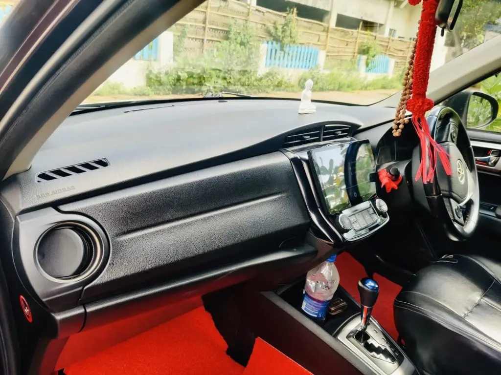 Dashboard — Toyota Axio