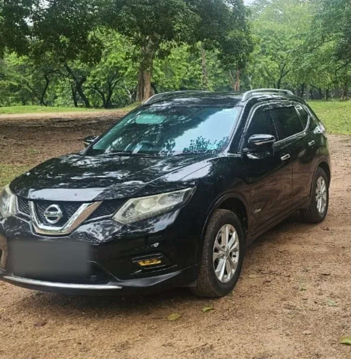 Left side — Nissan x trail hybrid Nissan x trail hybrid hnt 32