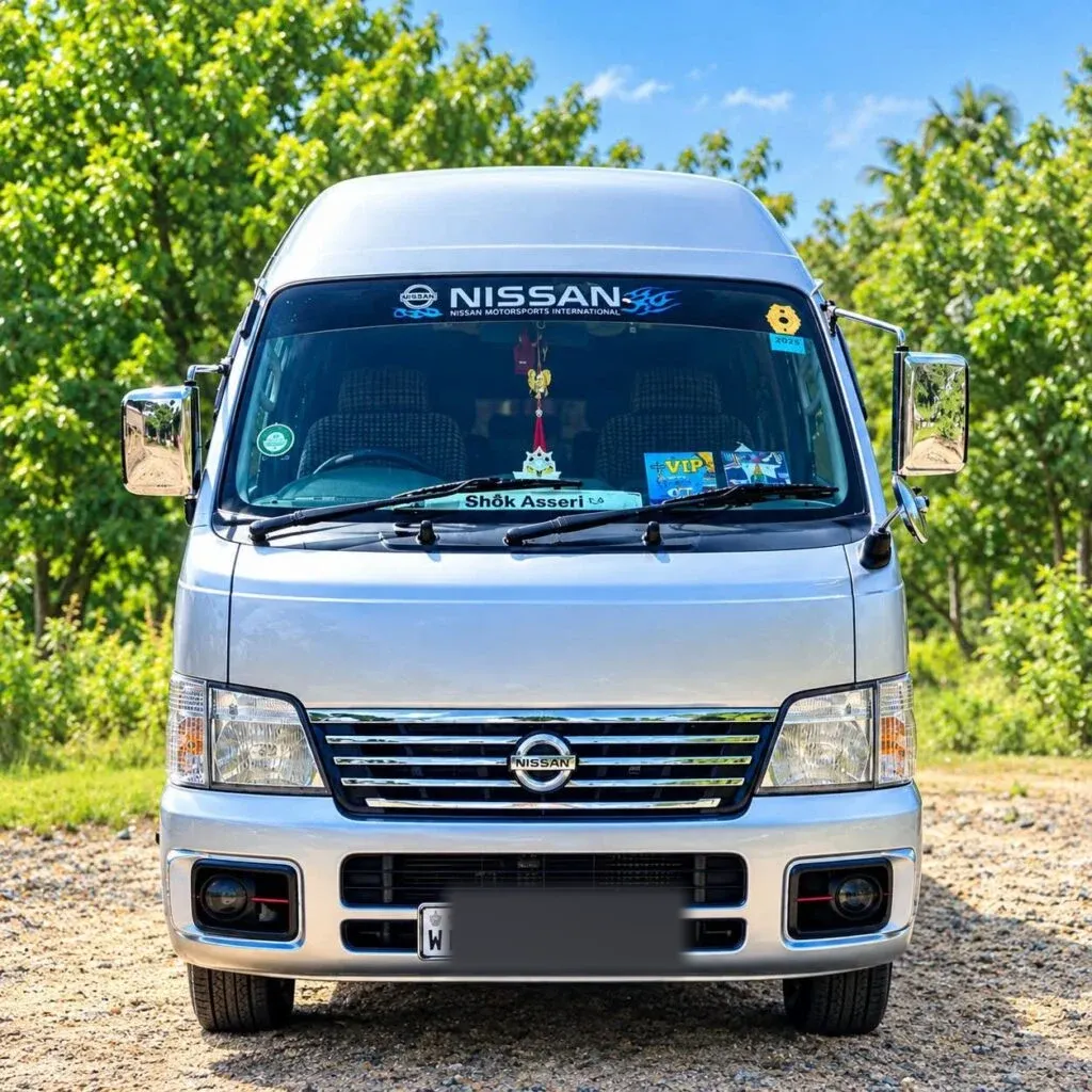Front — Nissan Caravan