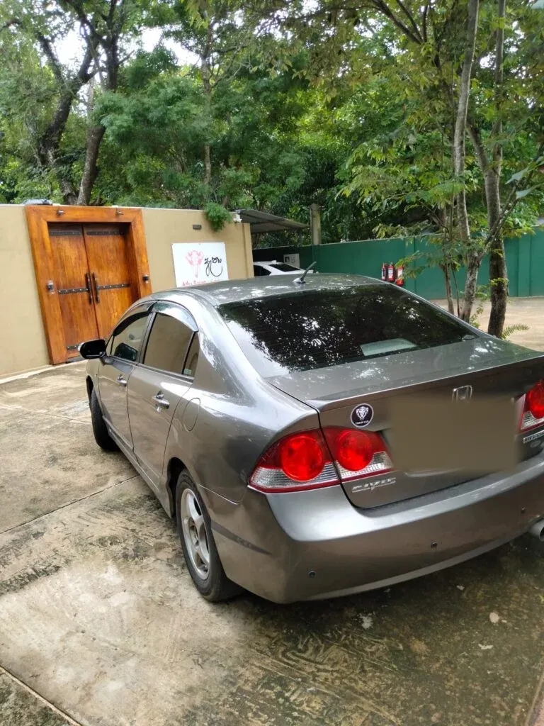 Rear — Honda Civic hybrid