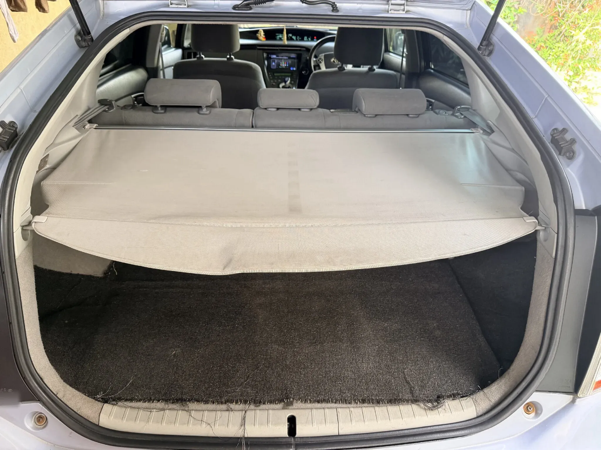 Passenger cabin — TOYOTA Prius
