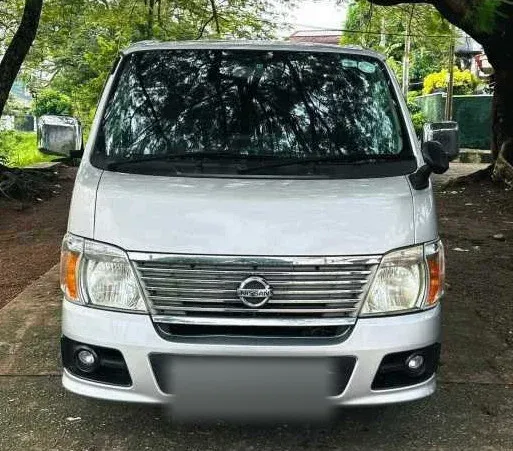 Front — NISSAN E25