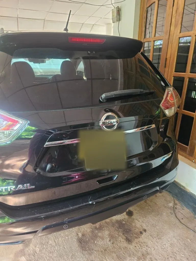 Rear — Nissan x trail Hnt 32 hybrid