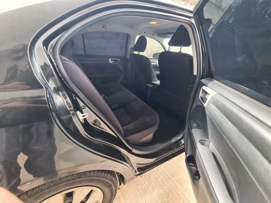 Interior right — Toyota Corolla axio hybrid