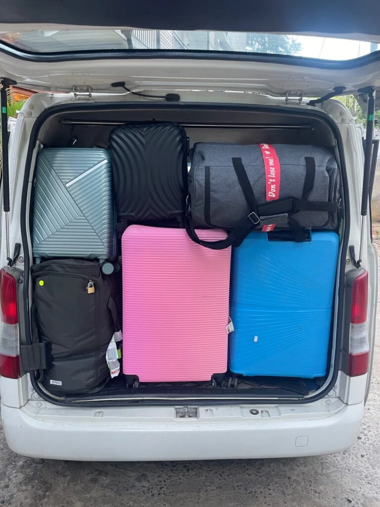 Boot / luggage area — Toyota Townace