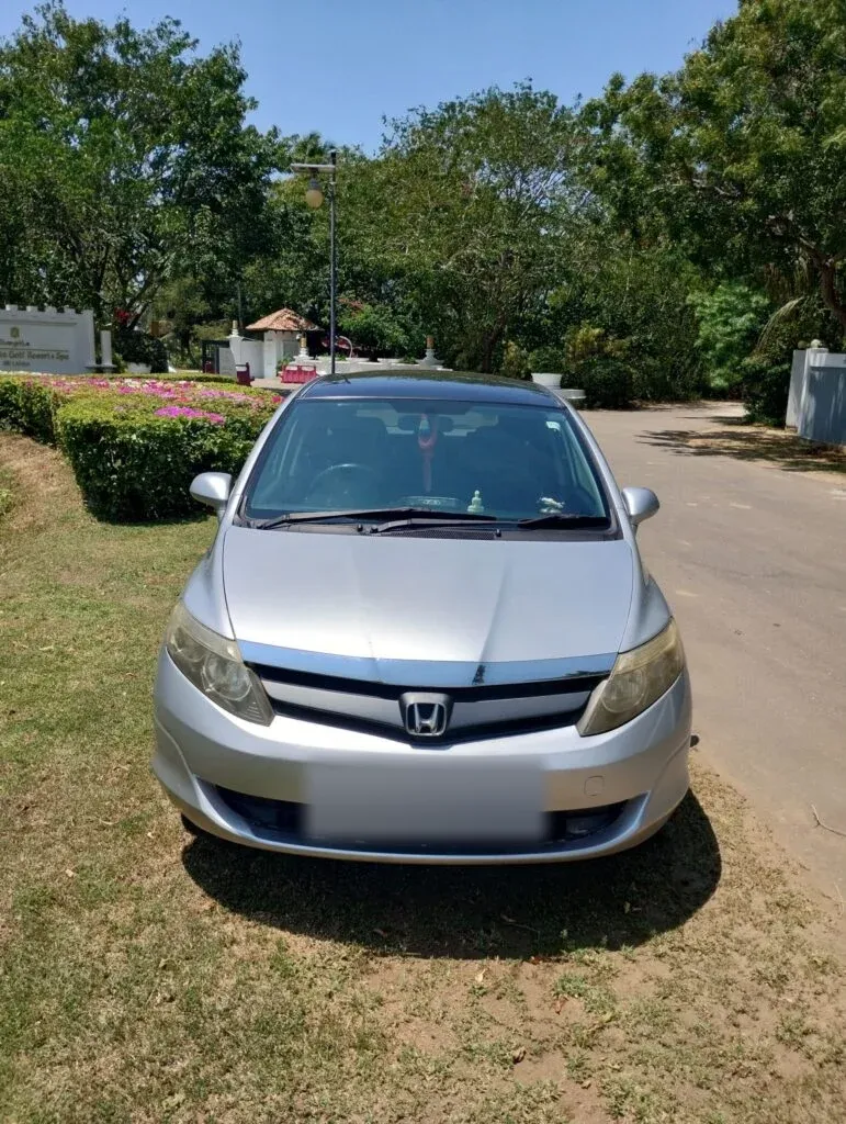 Front — Honda Air wave