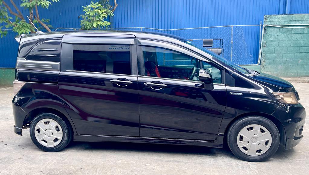 Right side — Honda Spike