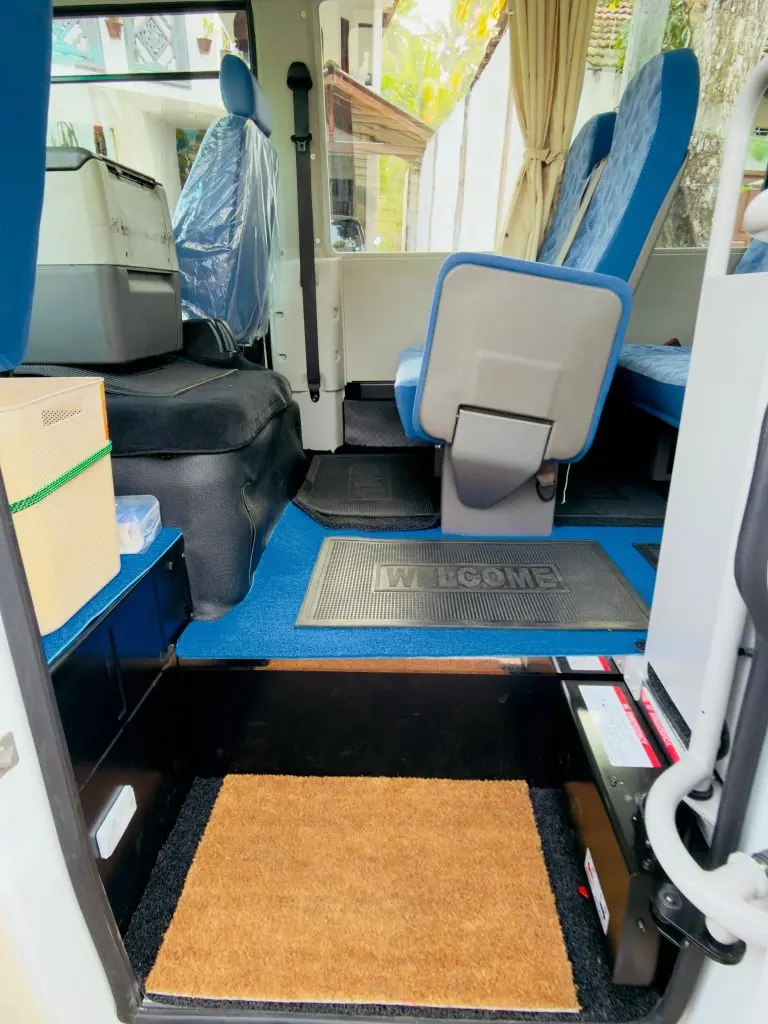 Interior left — Toyota Coaster