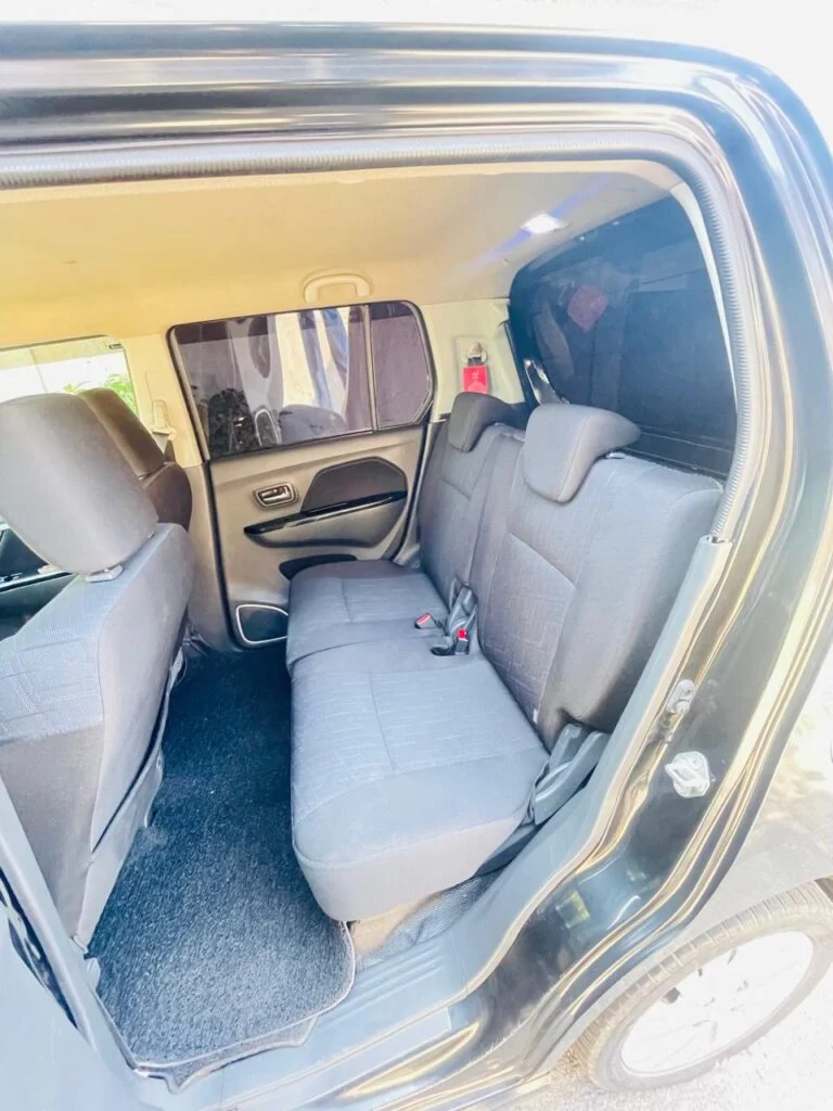 Interior left — Suzuki stingray