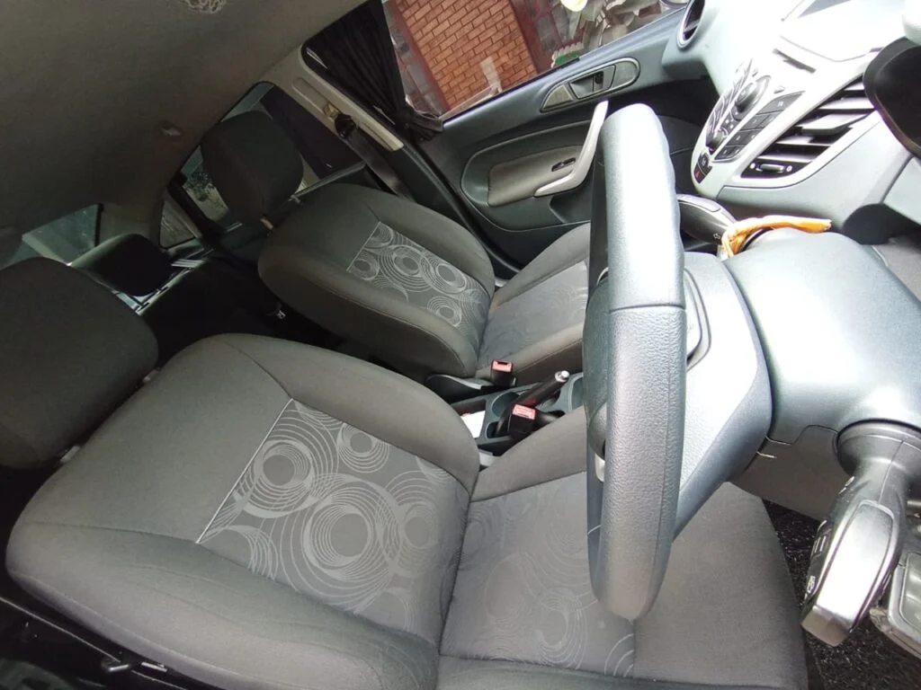 Interior left — Ford Fiesta