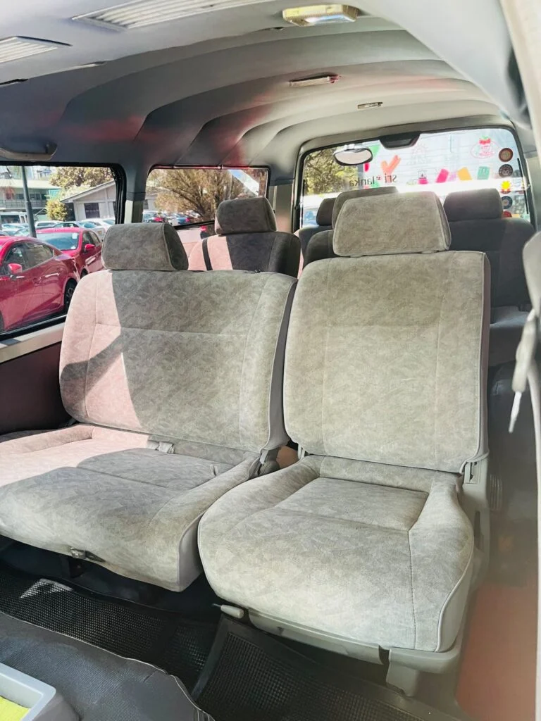 Passenger cabin — Toyota Hiace