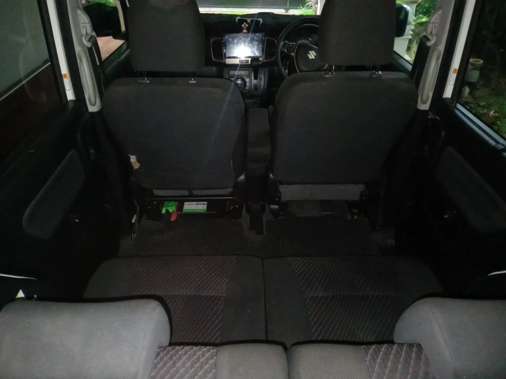 Passenger cabin — Suzuki Spacia custom z