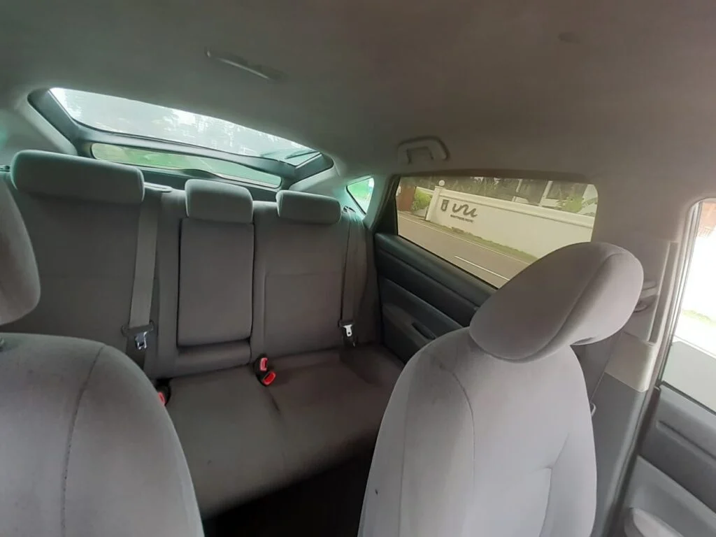 Passenger cabin — Toyota Prius