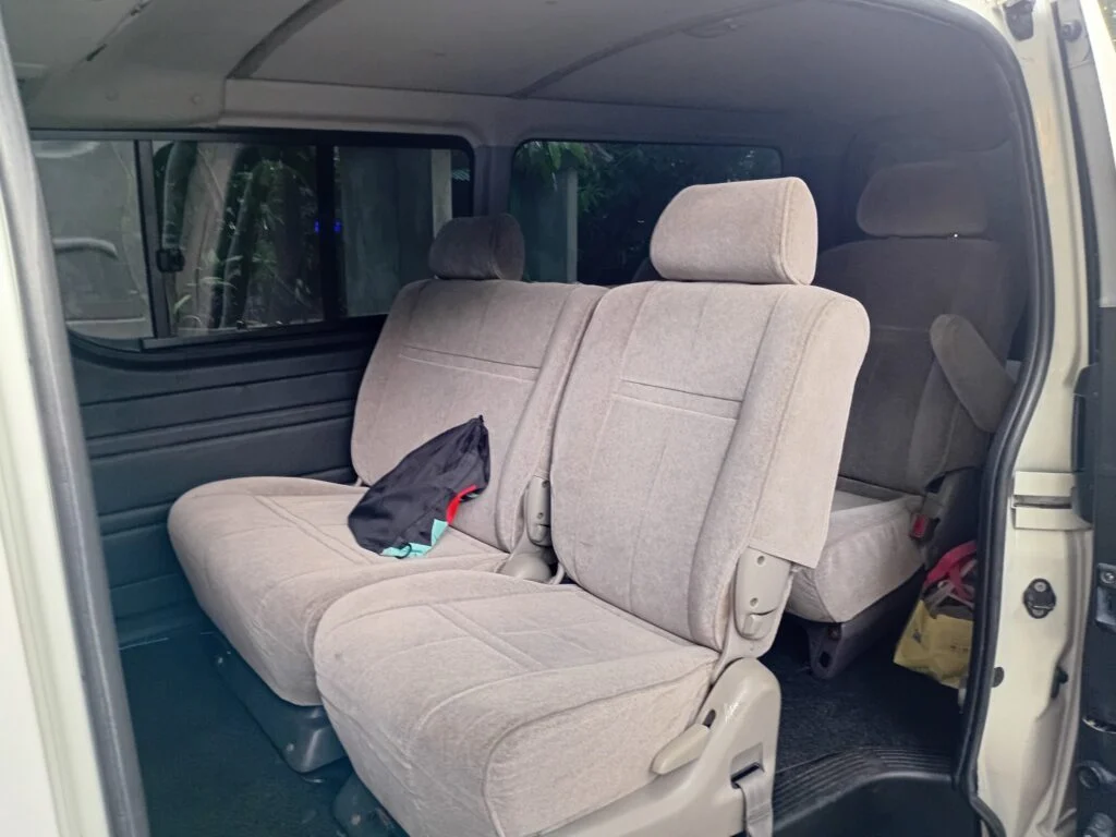 Interior right — Toyota KDH Flatroof
