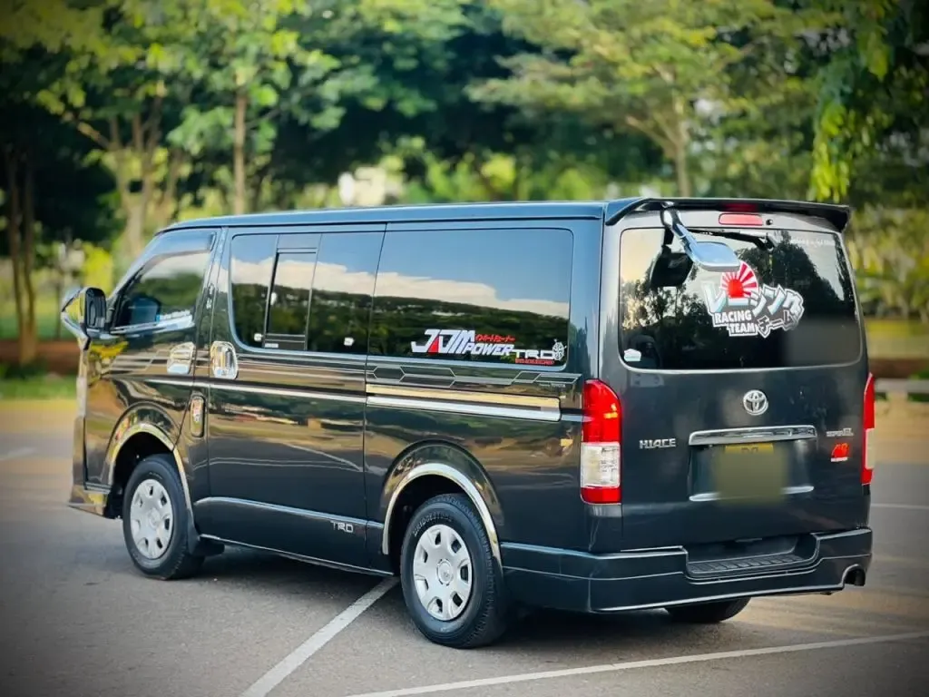 Right side — Toyota KDH