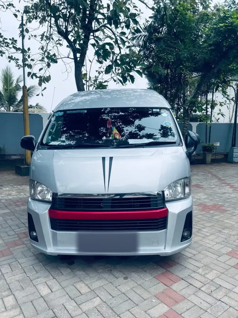 Front — Toyota Kdh