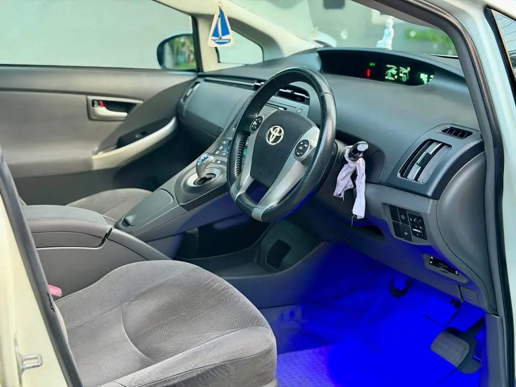 Dashboard — Toyota Prius