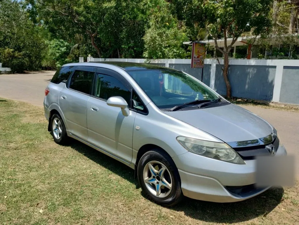 Left side — Honda Air wave