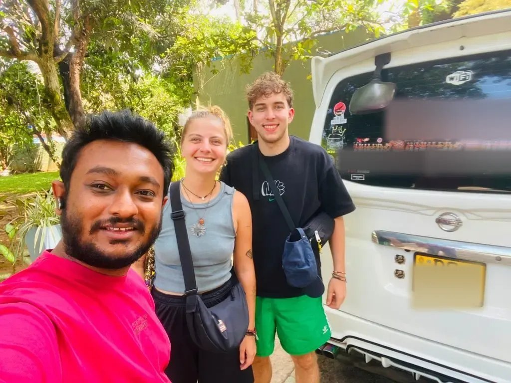 Ceylon B. Tours gallery image 3