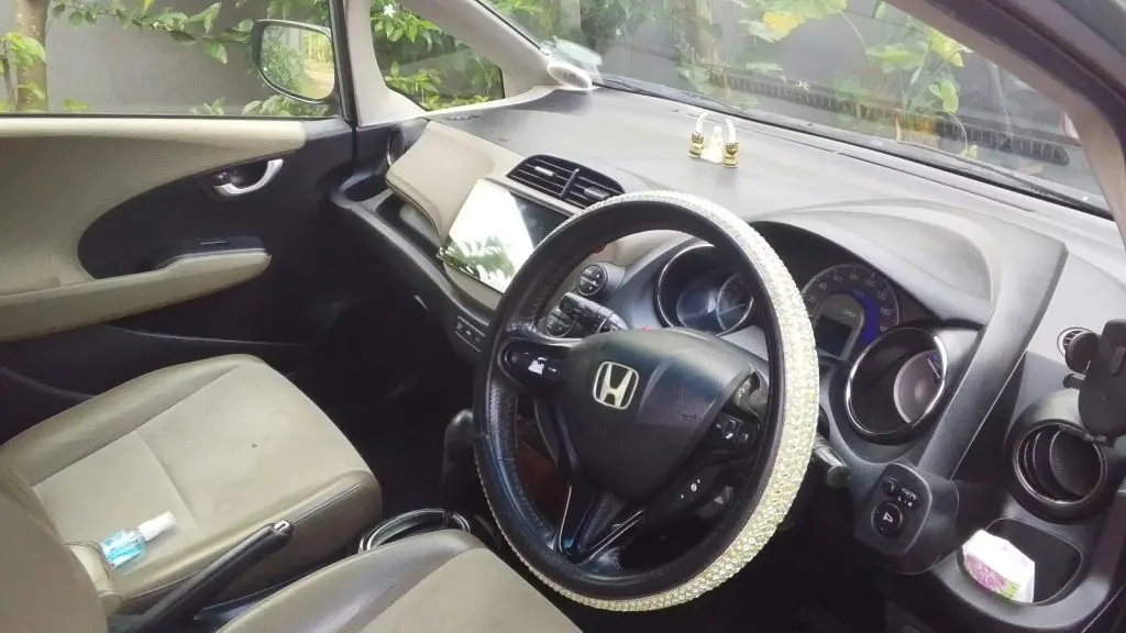 Dashboard — Honda Shuttle