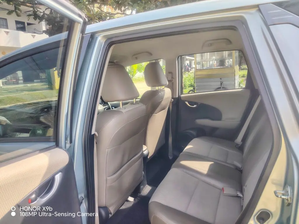 Passenger cabin — Honda Shuttle