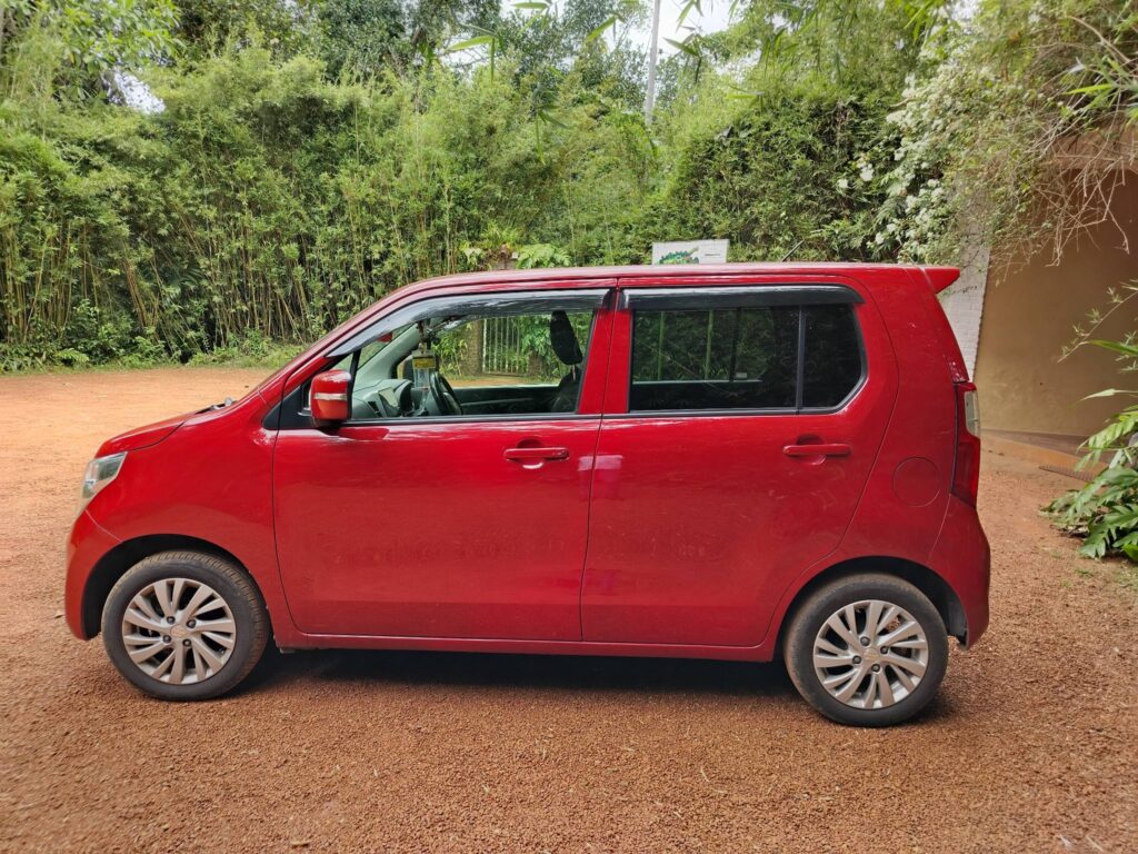Left side — Suzuki WagonR