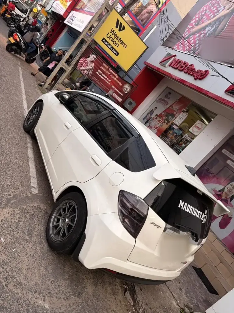 Left side — Honda Fit