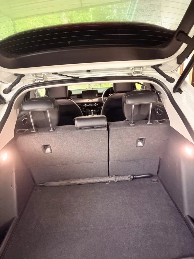 Boot / luggage area — Honda HR-V