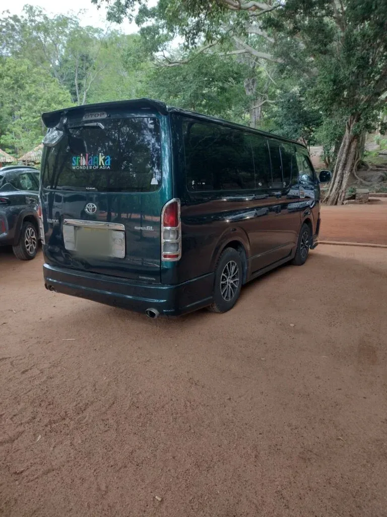 Rear — Toyota KDH