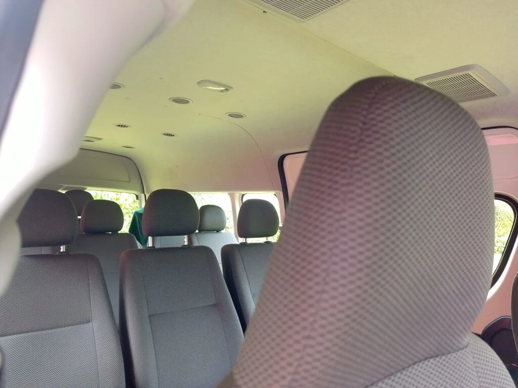 Interior left — Toyota KDH HIROOF Hiace