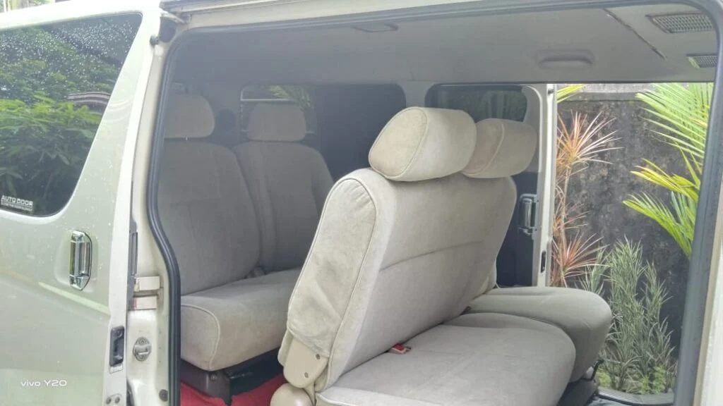 Passenger cabin — Toyota Mini van