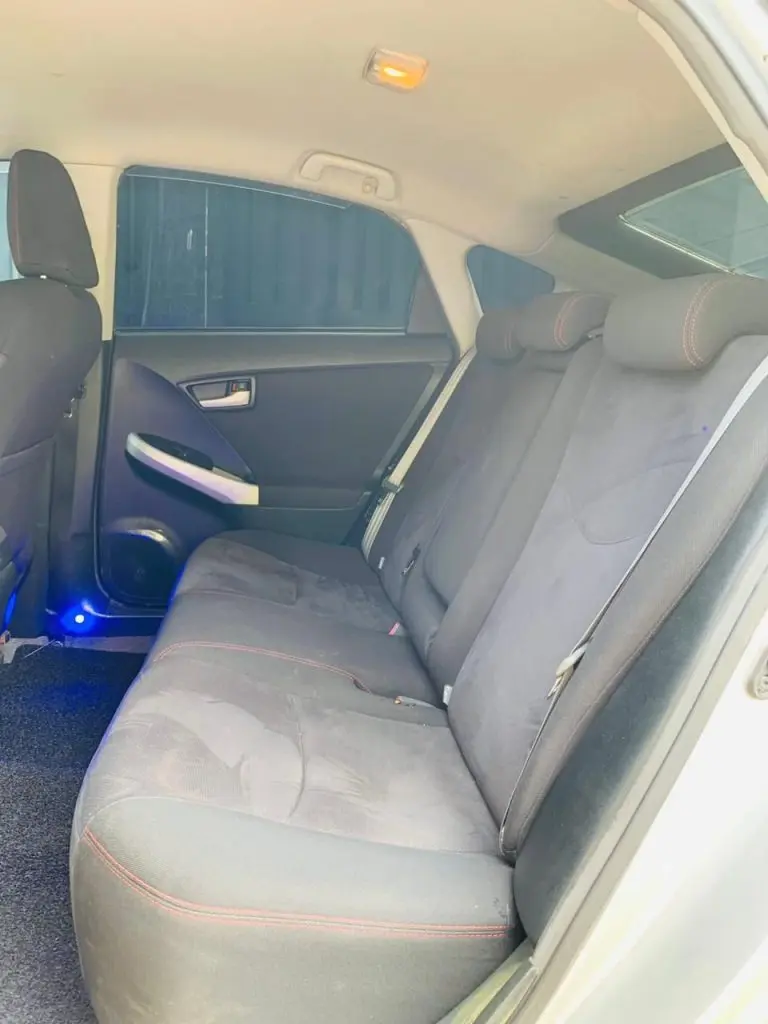 Passenger cabin — Toyota Prius