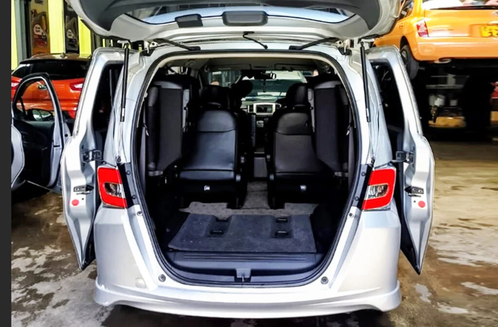 Passenger cabin — Honda Freed