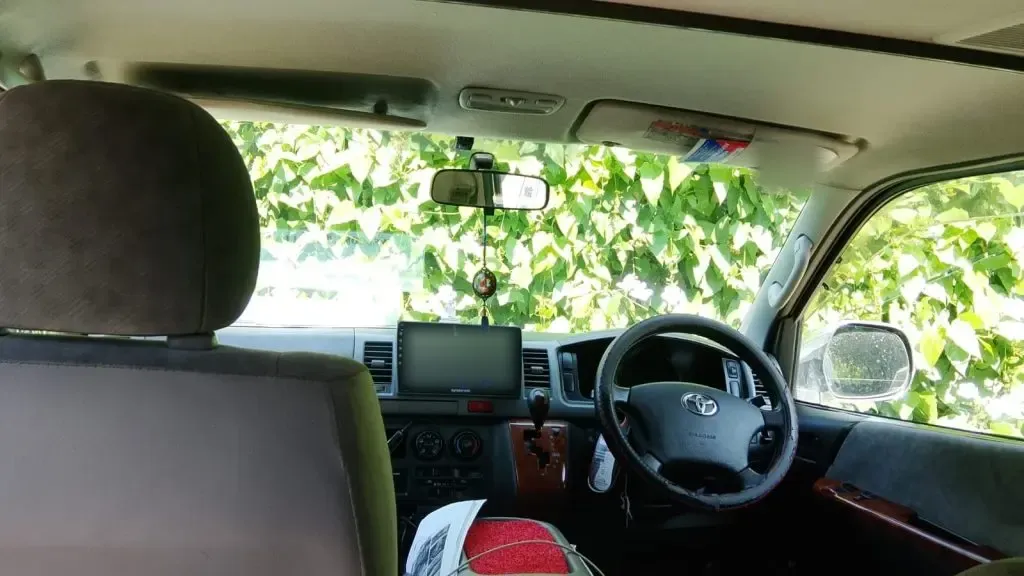 Dashboard — Toyota Van