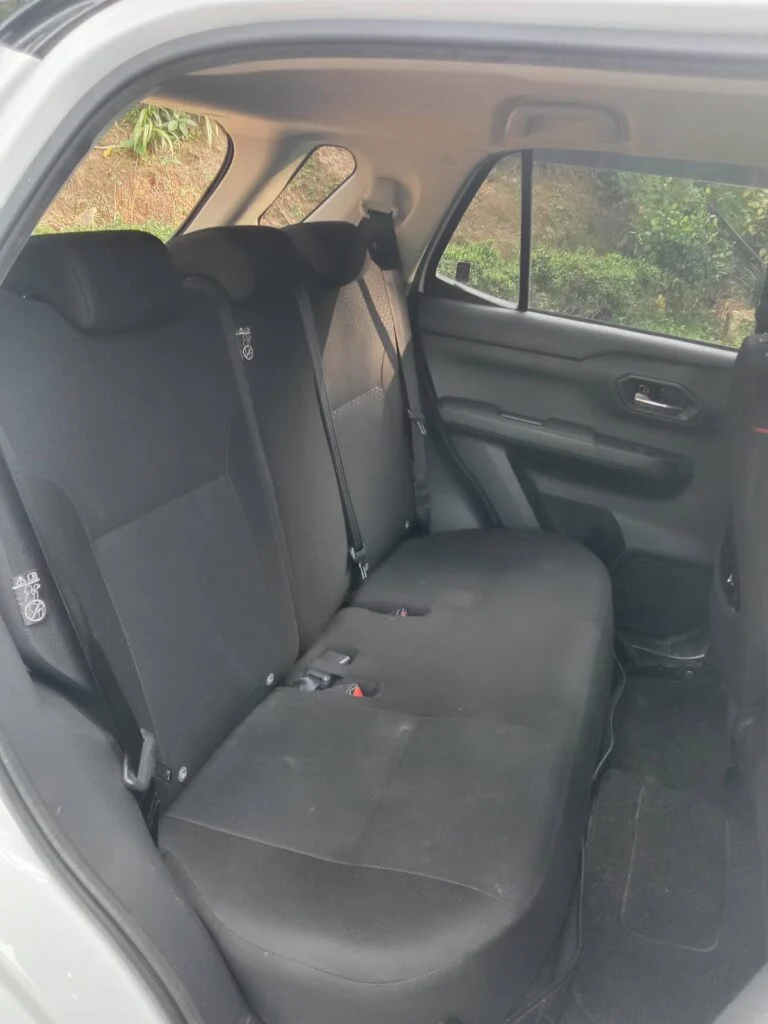 Passenger cabin — Toyota Raize