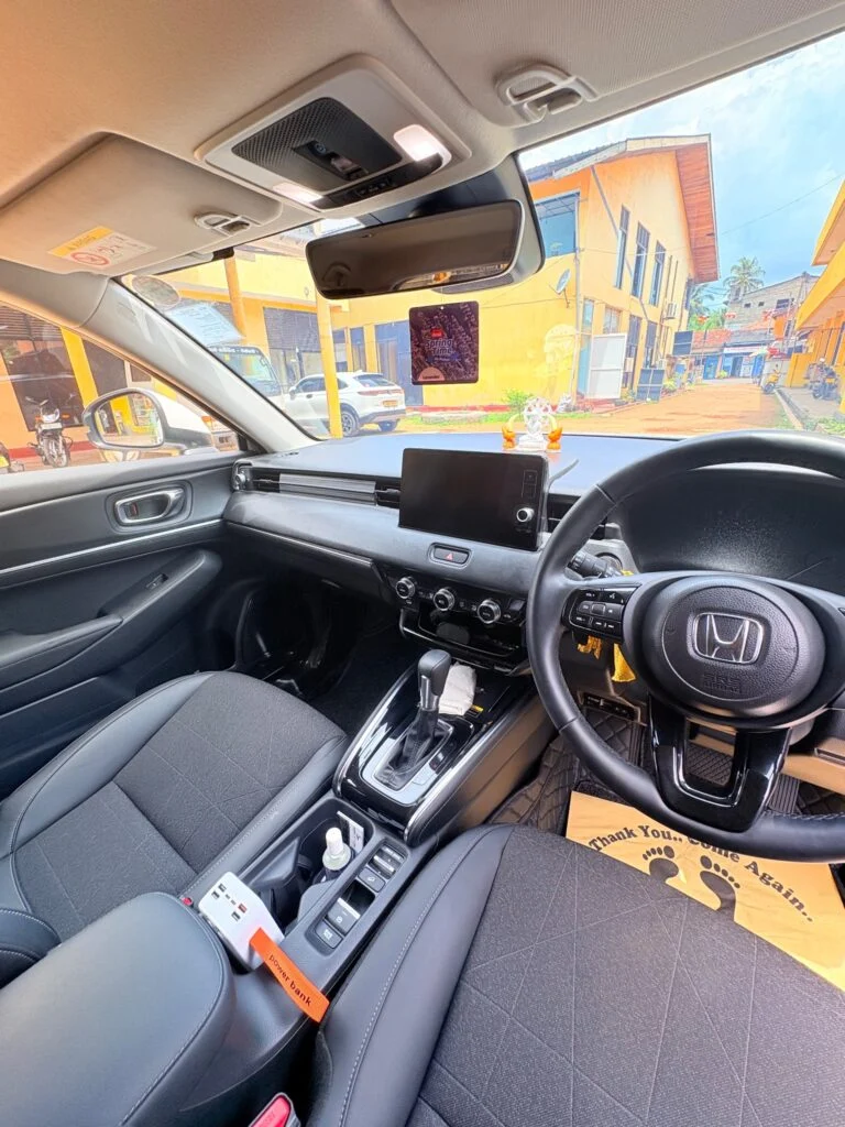 Dashboard — Honda HR-V