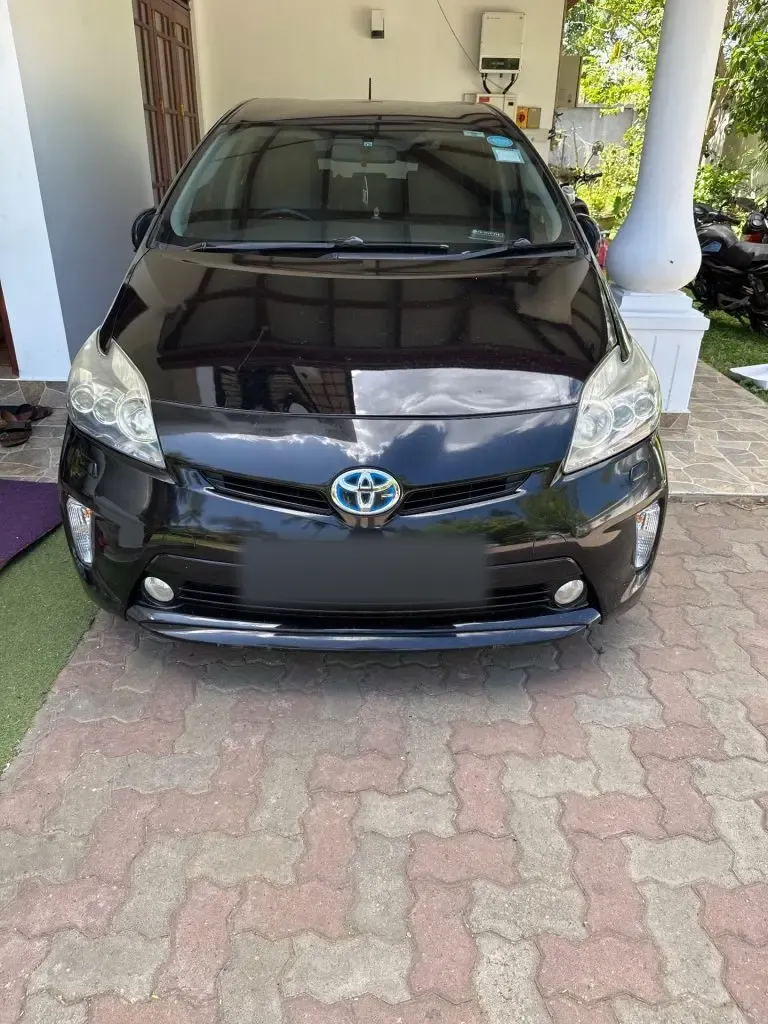 Front — Toyota Prius