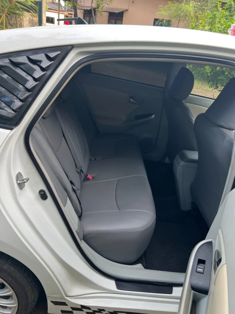 Right side — Toyota Prius
